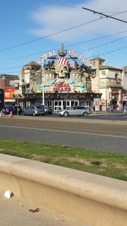 Somerville Hotel ブラックプール エクステリア 写真